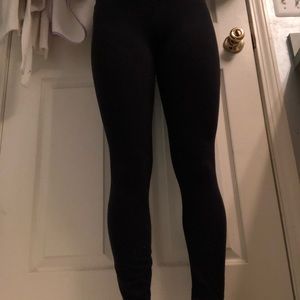 LULULEMON HIGH RISE LEGGINGS